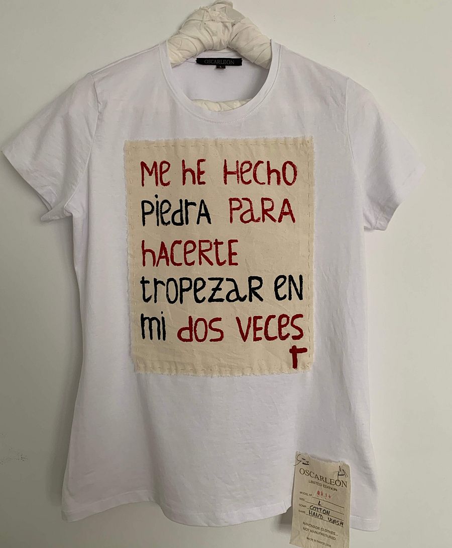 Piezas únicas y exclusivas hechas a mano con mensajes que generan reflexiones vitales