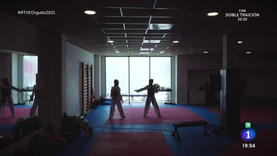 Entrenamiento de taekwondo junto a Adriana Cerezo