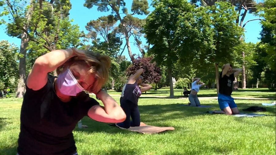 Comando Actualidad | Yoga al aire libre