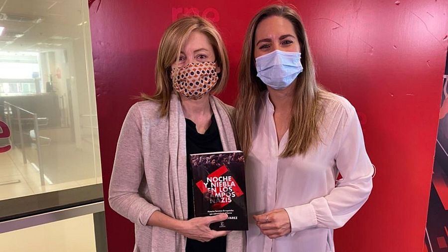 Mónica G. Álvarez con Pepa