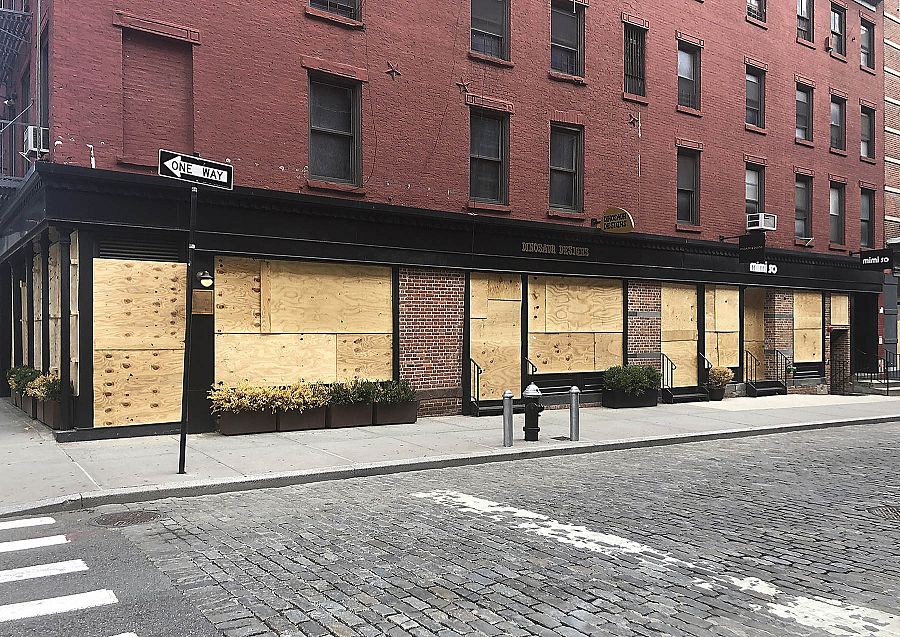 Antoni Muntadas - 'Closed/Locked', 2020