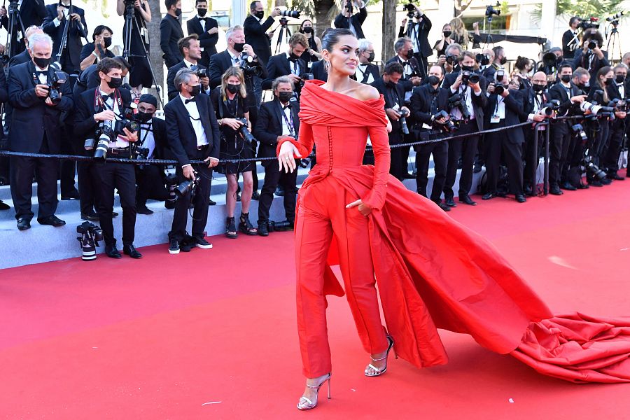 Marta Lorenzo, arrolladora, de Lorenzo Caprile en el Festival de Cannes