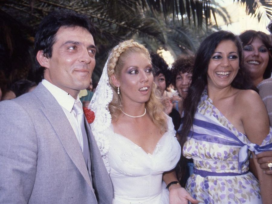 Pepe Sancho y María Jiménez en su boda con Isabel Pantoja