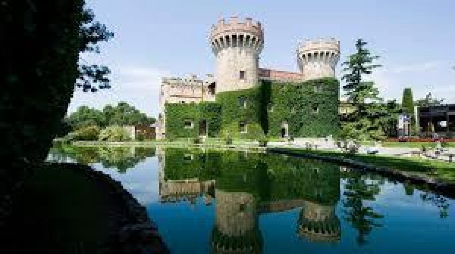 El castillo de Peralada, que da nombre al Festival Internacional de Música en la localidad del mismo nombre