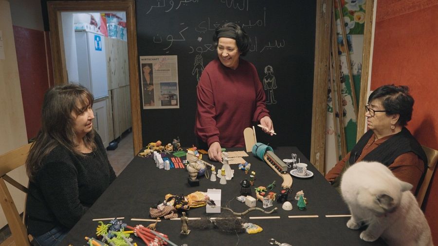 Seyran Ates con su madre y su hermana