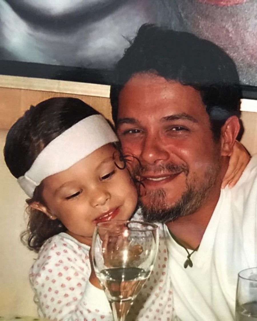 Alejandro Sanz y su hija Manuela