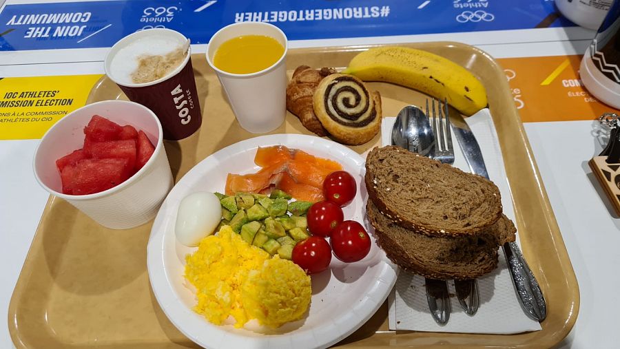 belen toimil tokio desayuno