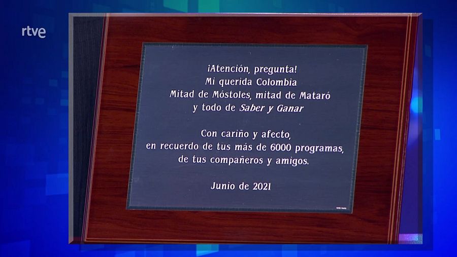 Placa de despedida para Juanjo Cardenal