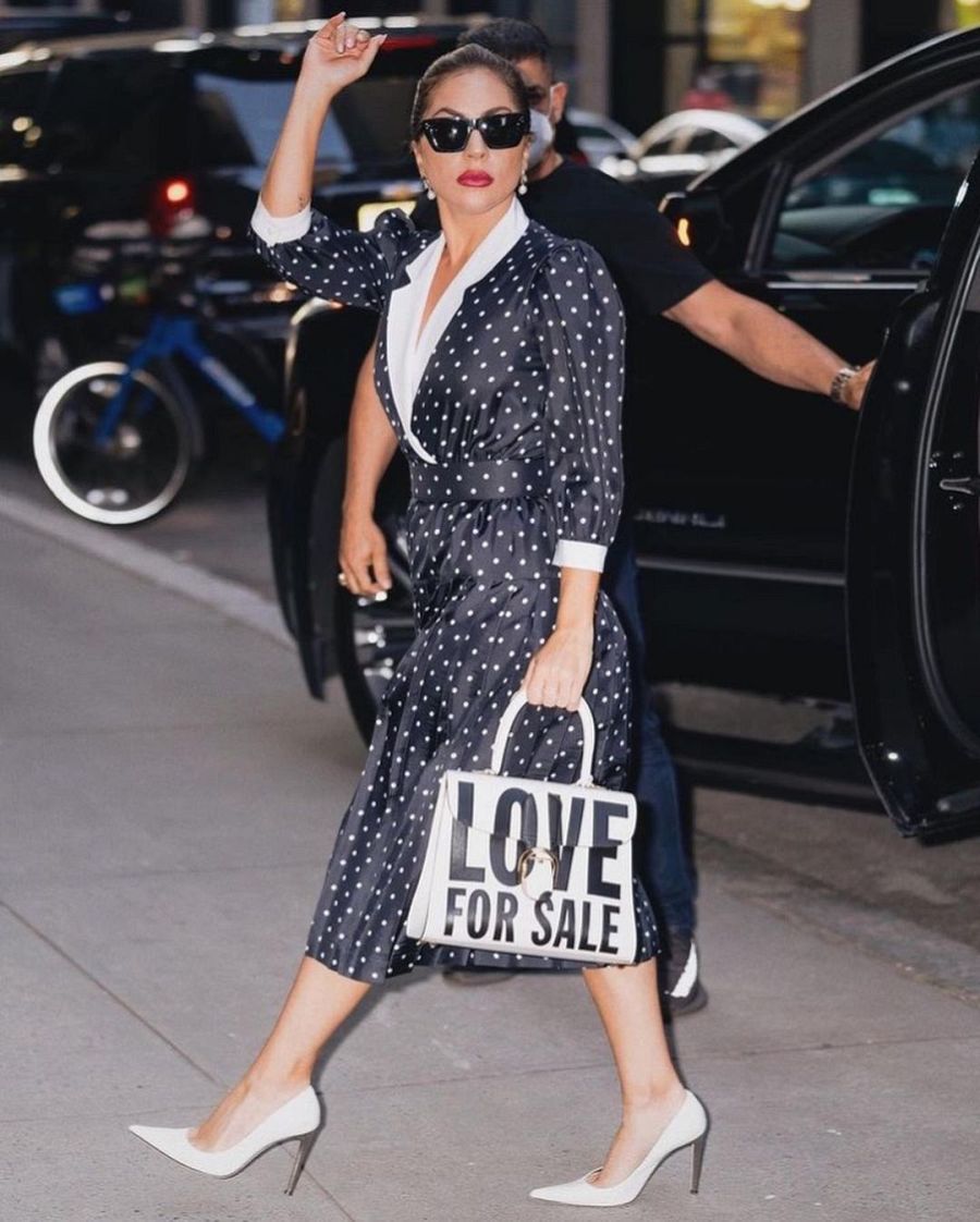 Outfit de la cantante y actriz Lady Gaga