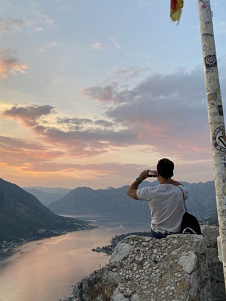 Vistas a la bahía de Kotor