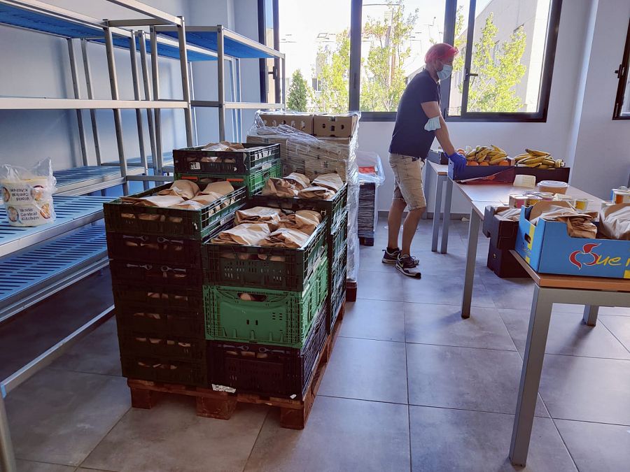 La ONG World Central Kitchen prepara cerca de 2.000 picnics diarios