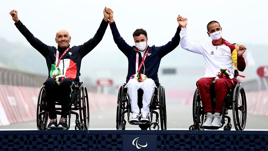 Sergio Garrote, en el podio de la prueba en línea H1-2