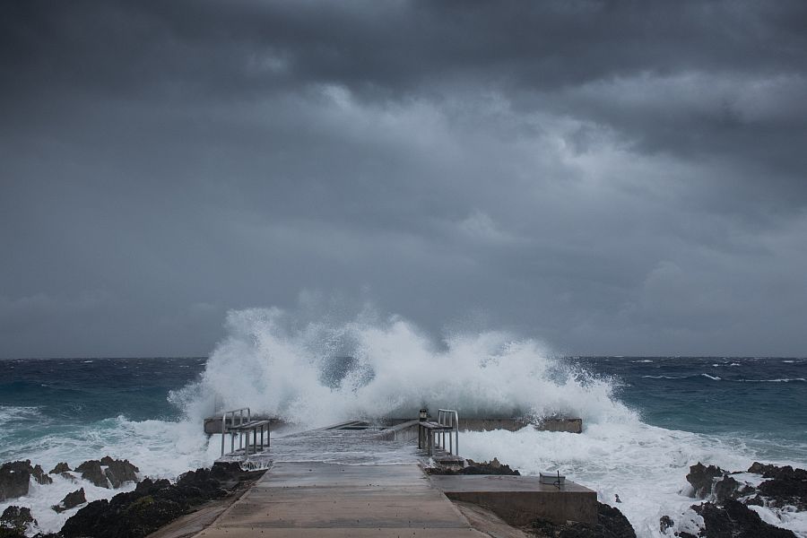 Tormenta llegando desde el mar