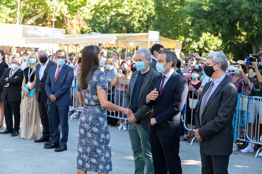 Letizia, con el presidente José Manuel Pérez Tornero