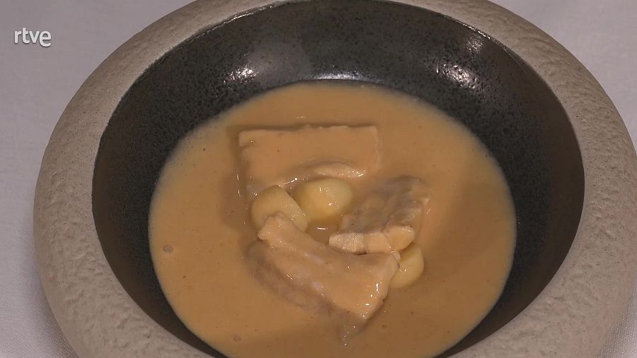 Nos vamos a Valencia para preparar una de sus recetas más tradicionales: el 'All i pebre'