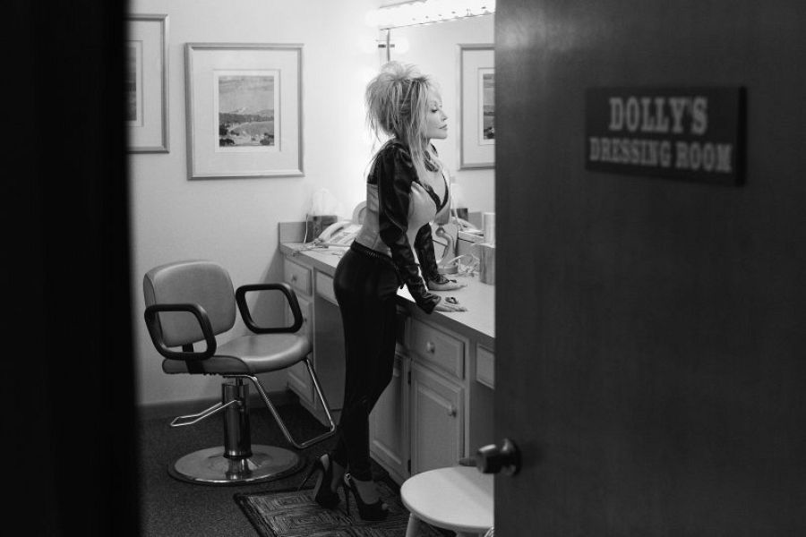 Dolly Parton por Miller Mobley