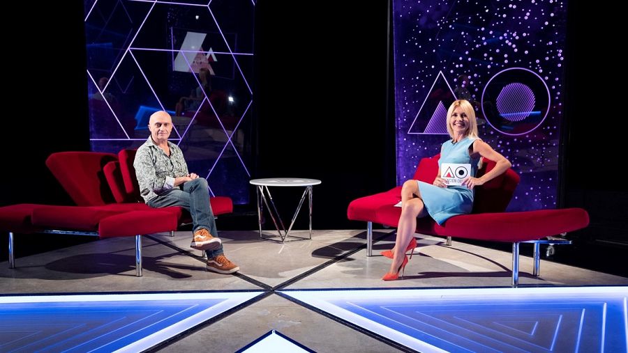 Pepe Viyuela y Cayetana Guillén Cuervo en el plató de Atención Obras