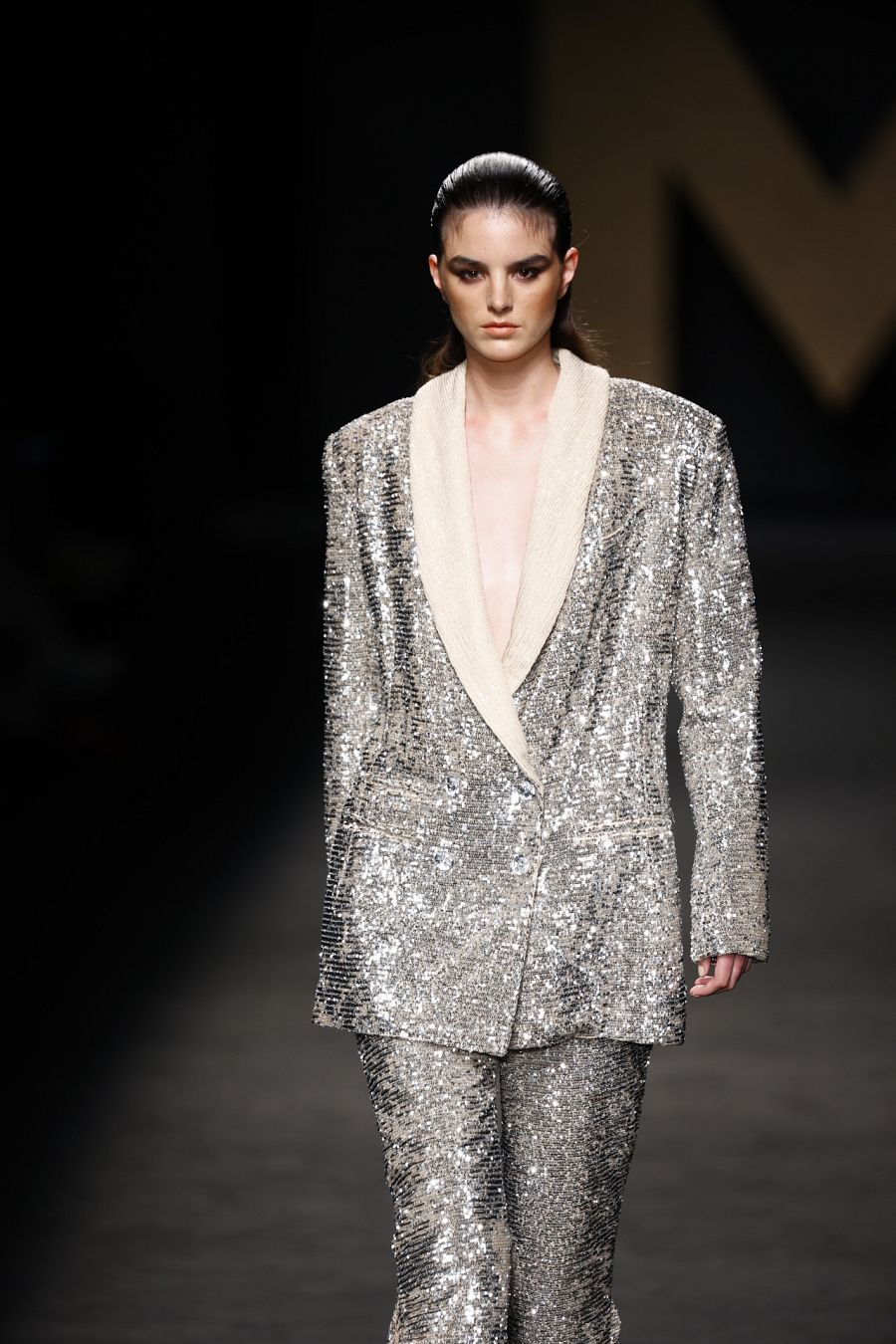 MBFWM:  MBFWM: DESFILE MALNE