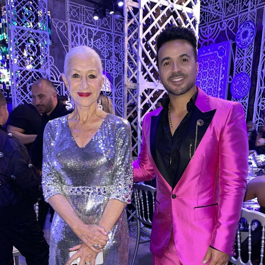 Helen Mirren y Luis Fonsi