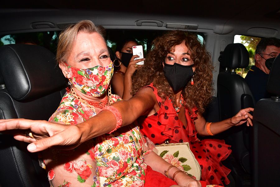 Rosario Flores en la boda de Elena Furiase y Gonzalo Sierra