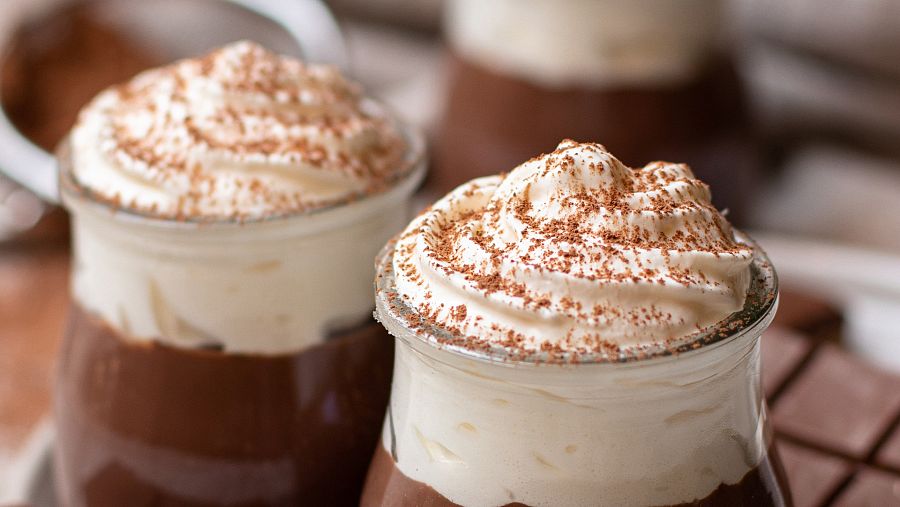 La receta más fácil y fit del dalky de nata y chocolate