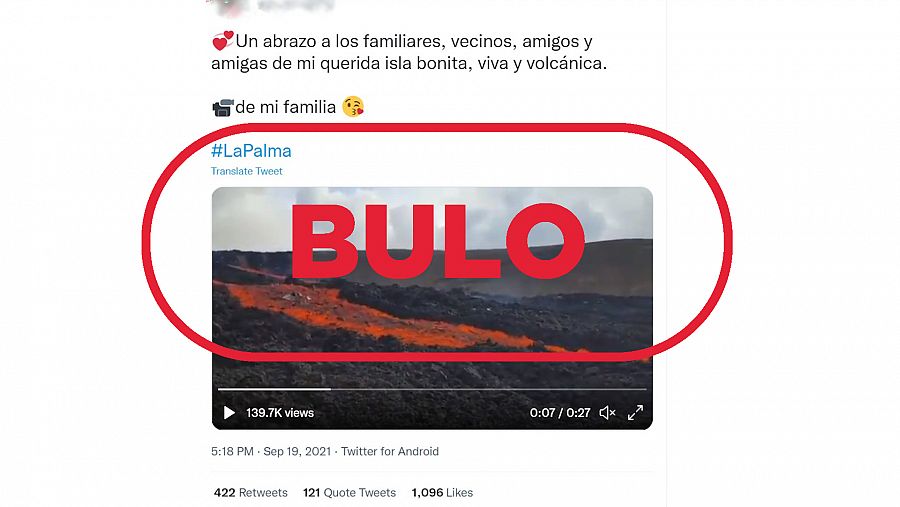 El mensaje de Twitter que presenta el vídeo de la erupción de un volcán en Islandia como si fuera del volcán de La Palma, con el sello bulo en rojo de VerificaRTVE