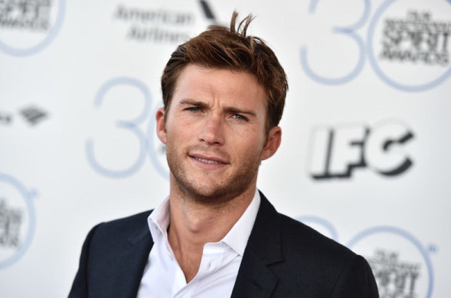 El actor Scott Eastwood