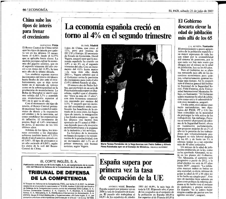 Imagen de un artículo del diario El País del 21 de julio de 2007 que muestra que el Gobierno de Zapatero descartó entonces elevar la edad para jubilarse