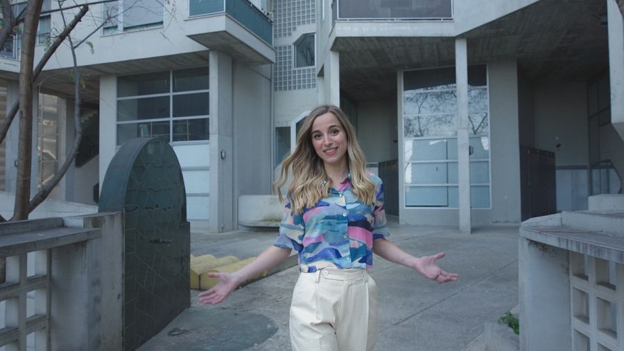 Núria Moliner en el Edificio 111 de Terrassa