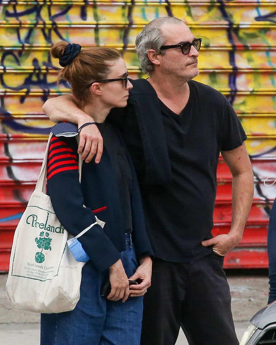 Joaquin Phoenix y Rooney Mara en Nueva York