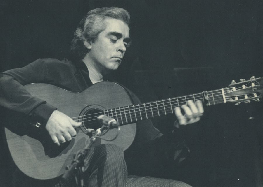 El compositor Manolo Sanlúcar es además de escritor, divulgador del flamenco