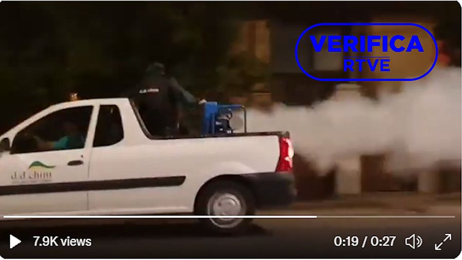 Imagen del vídeo que muestra el logotipo de la empresa de desinfección rumana, con el sello azul de VerificaRTVE