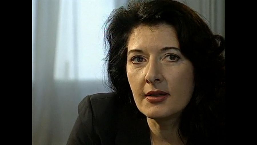 Marina Abramovic entrevistada por Metrópolis en diciembre de 1998