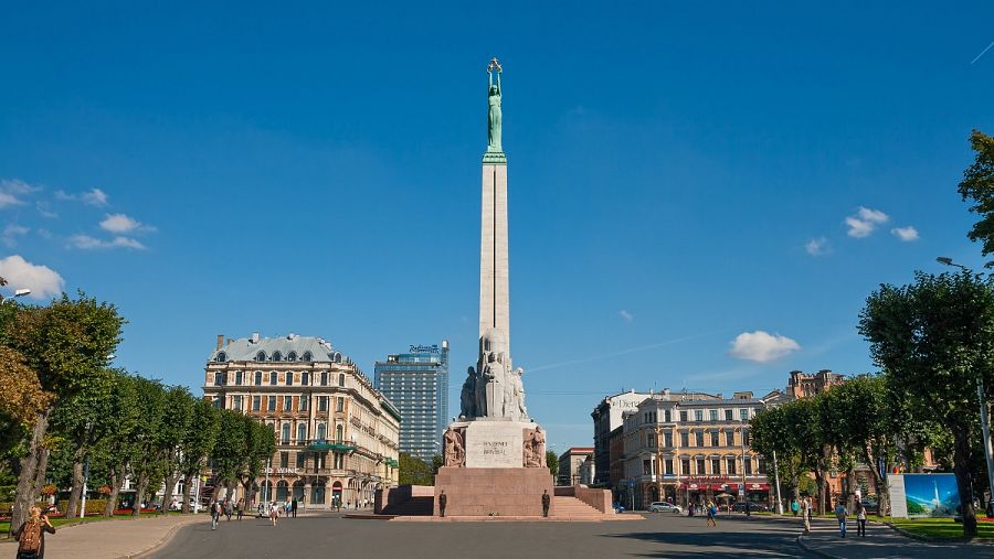 El Monumento a la Libertad de Riga