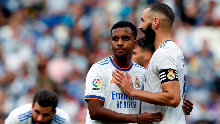 Rodrygo Goes y Karim Benzema, en un partido reciente del Real Madrid.