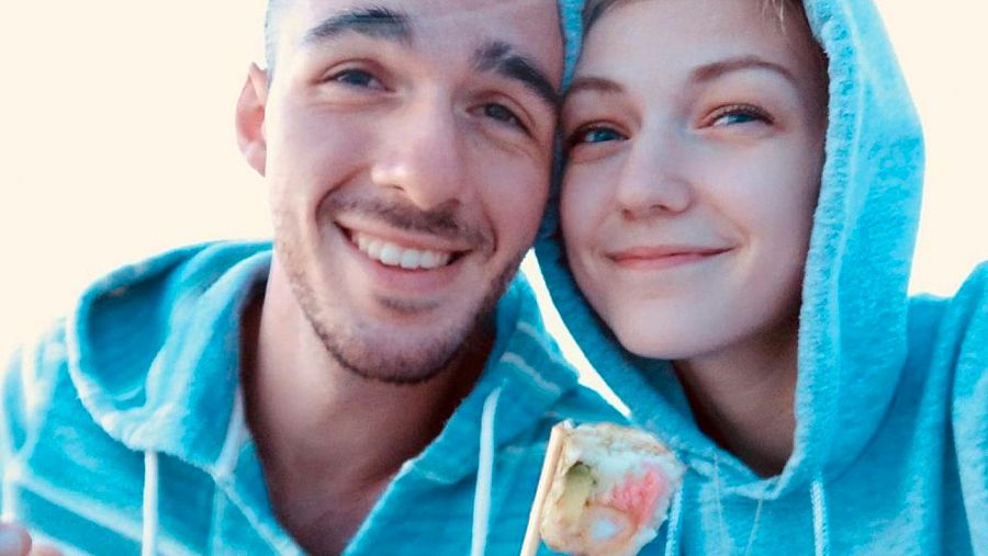 Brian Christopher Laundrie (I) y Gabrielle 'Gabby' Petito (D)