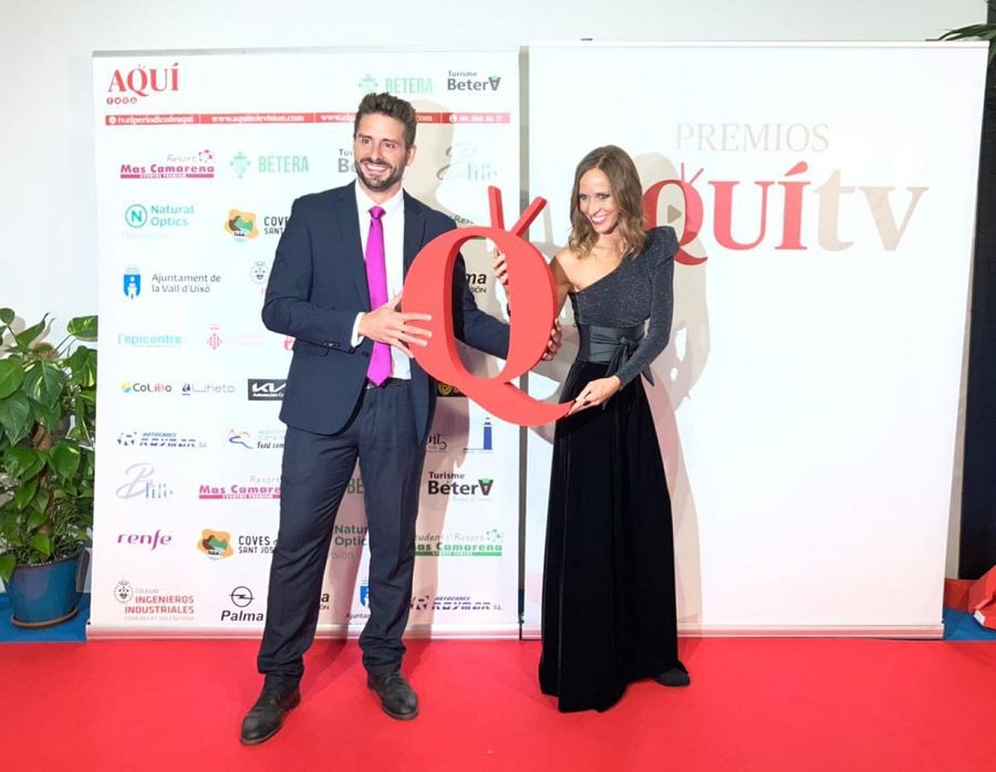 Angel Pons recoge el premio para 'España Directo'