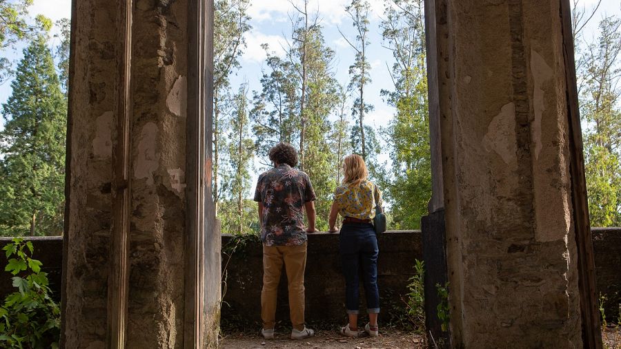 Marta Hazas y Touri en el sanatorio de Cesuras