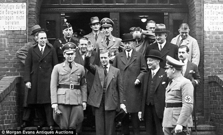 El duque y la duquesa de Windsor en su visita a la Alemania nazi