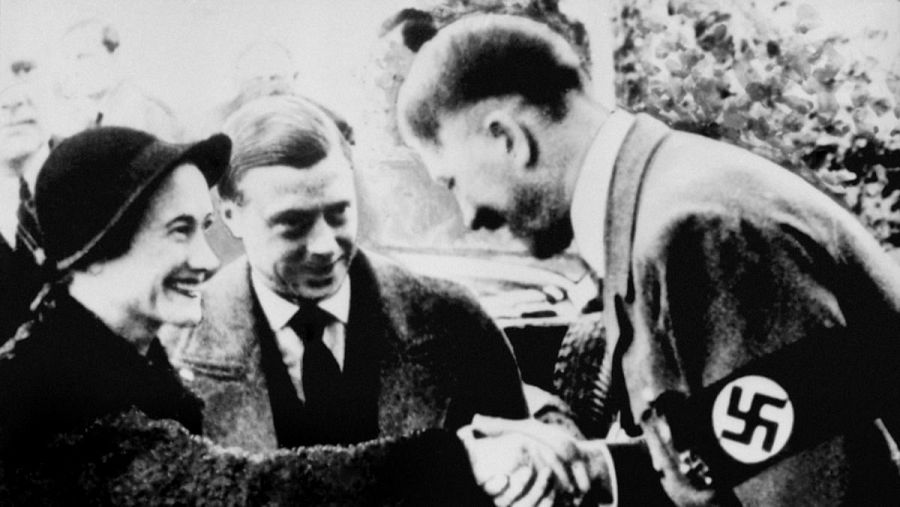 El duque y la duquesa de Windsor con Hitler en Munich
