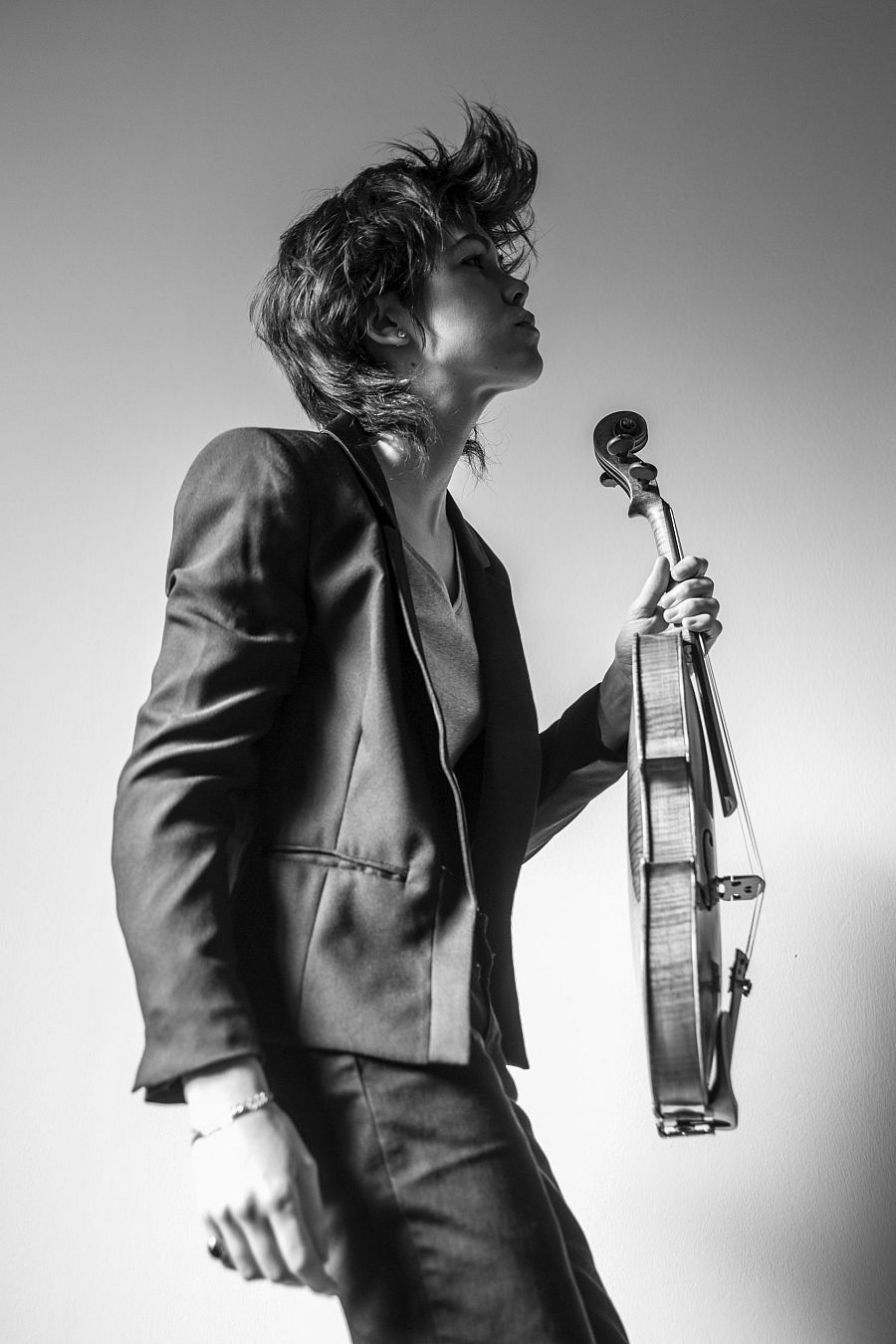 Isabel Villanueva con su viola