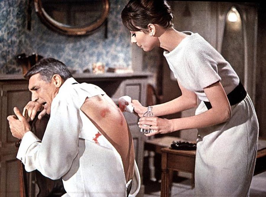 Cary Grant y Audrey Hepburn en 'Charada' (Stanley Donen, 1963)