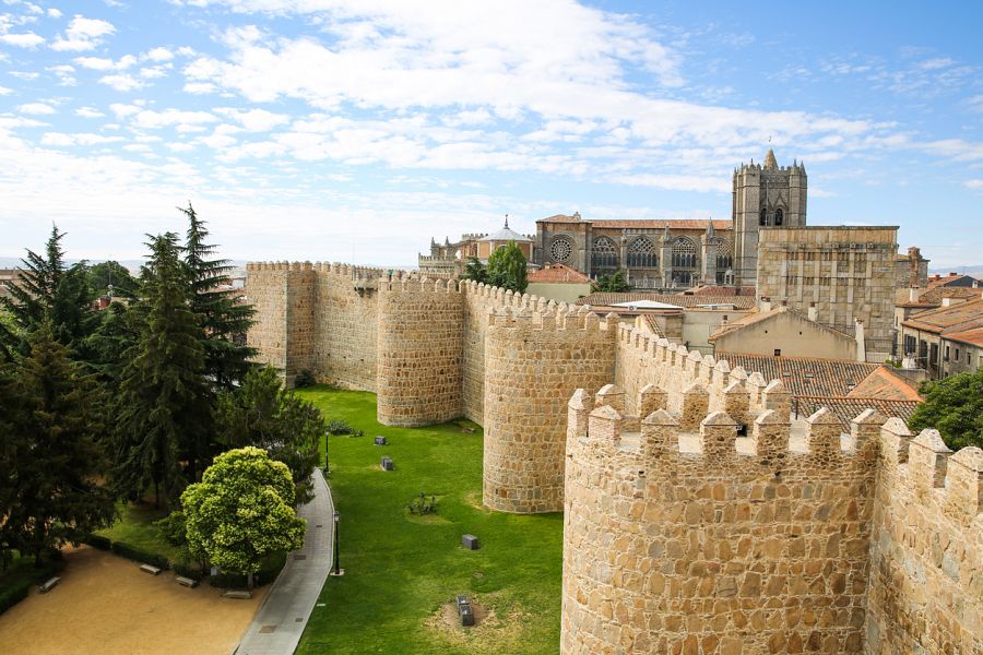 Muralla medieval de Ávila | Lotería de Navidad 2021