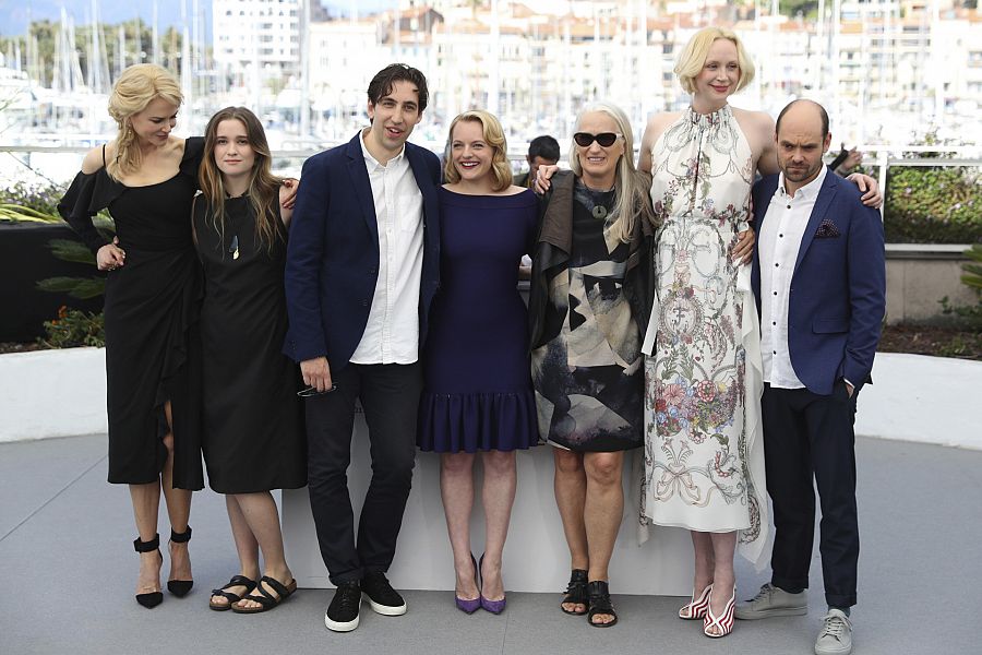 De izquierda a derecha, Nicole Kidman, Alice Englert, Ariel Kleiman, Elisabeth Moss, Jane Campion, Gwendoline Christie y David Dencik