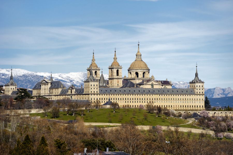 Monasterio San Lorenzo del Escorial | Día de la Almudena