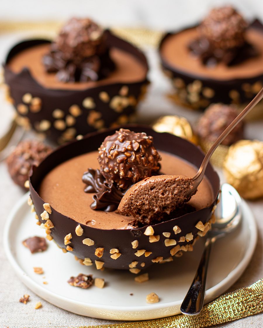 Mousse estilo Ferrero de chocolate y avellanas de Petit Fit