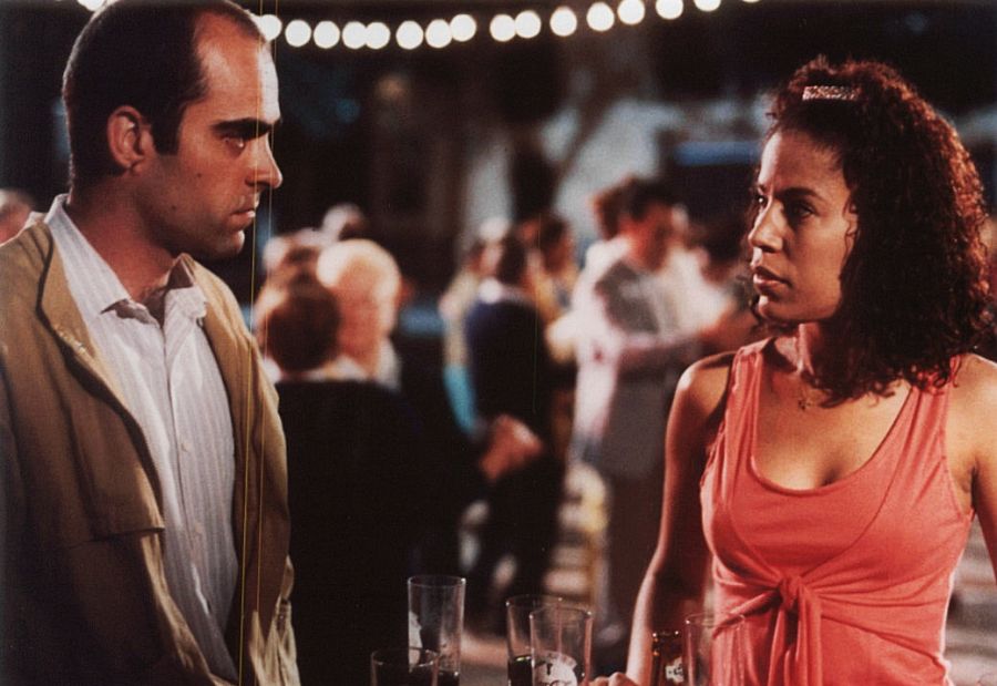 Luis Tosar debutó en el cine con 'Flores de otro mundo' (1999), de Icíar Bollaín