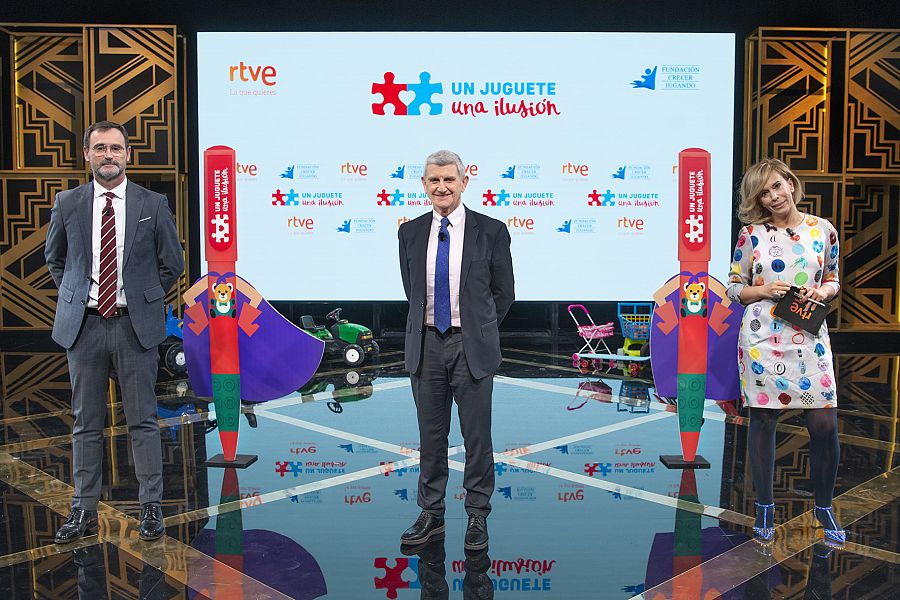 José Antonio Pastor, José Manuel Pérez Tornero y María Eizaguirre