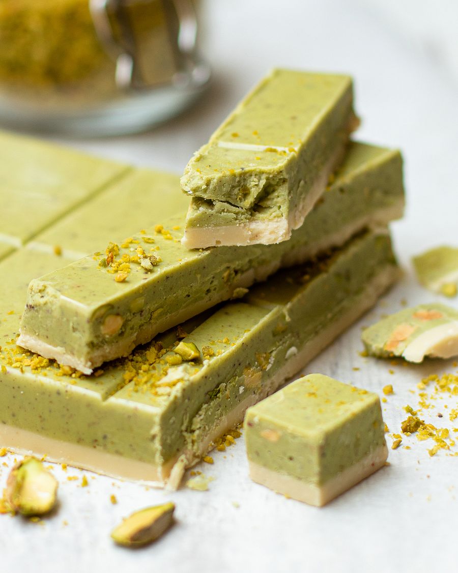 turron verde pistacho petit fit chocolate blanco