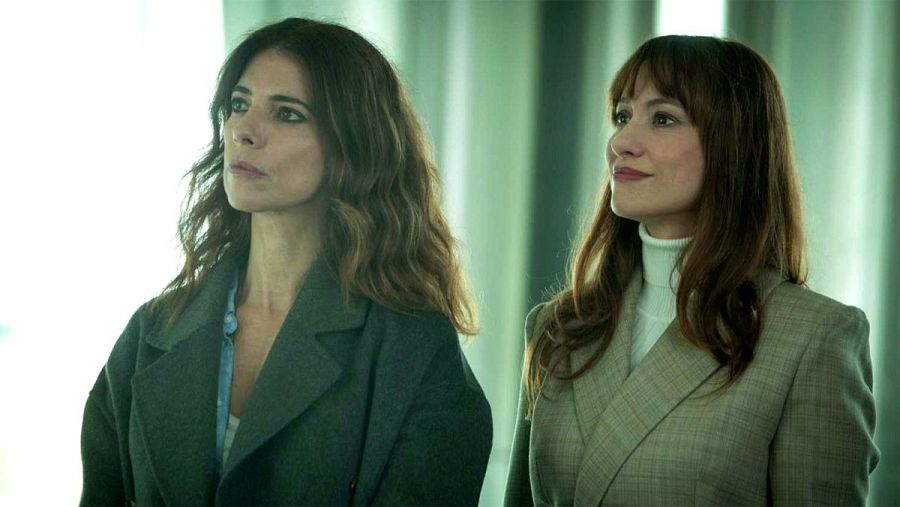 Natalia Verbeke es Concha en 'Ana Tramel'